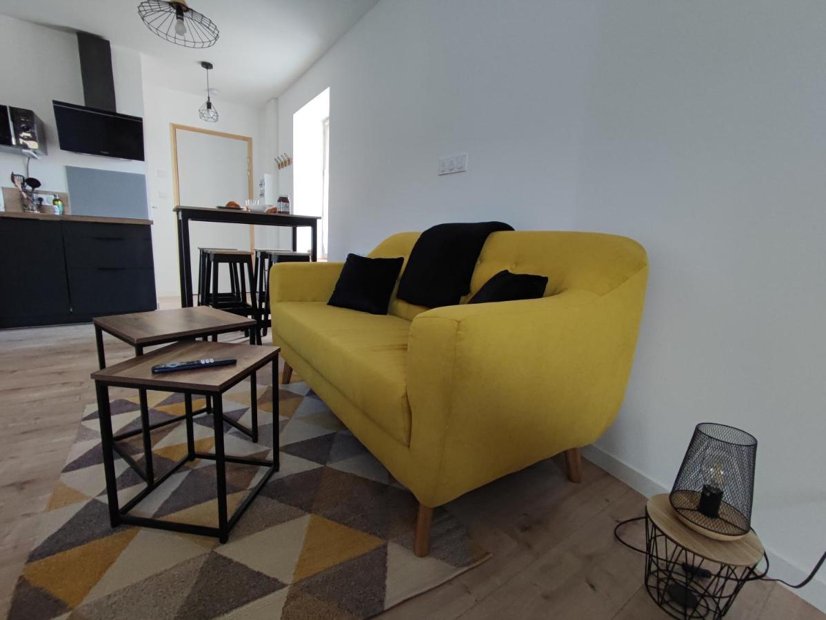 Residence Manivi Beaupreau-en-Mauges Bagian luar foto