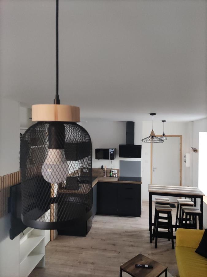 Residence Manivi Beaupreau-en-Mauges Bagian luar foto