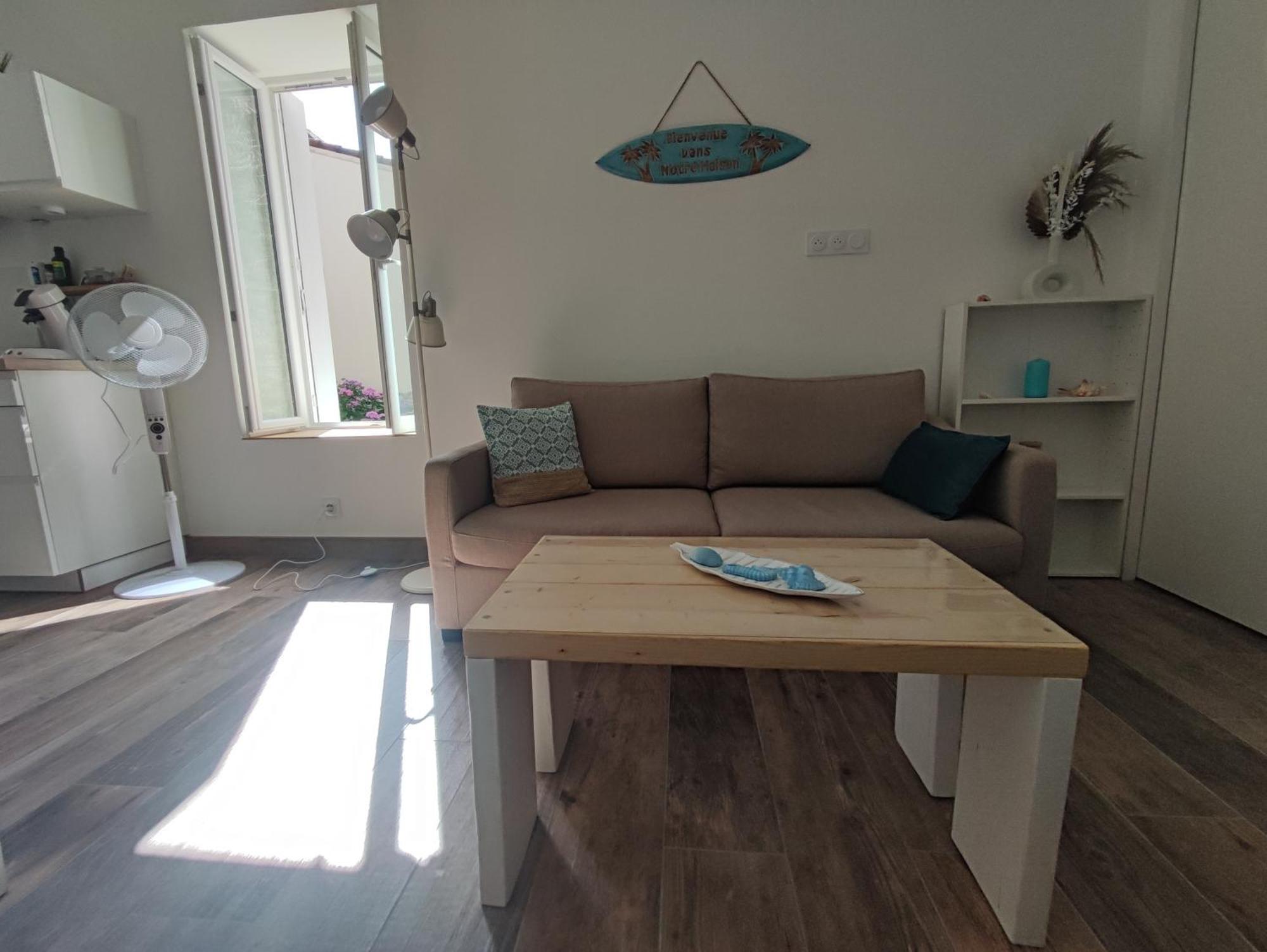 Residence Manivi Beaupreau-en-Mauges Bagian luar foto